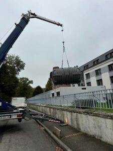 Levage de cuve : déplacer un réservoir vers une zone difficile d’accès