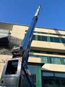 Levage de machine-outil : déplacer une charge dense avec précision